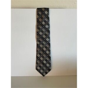 Platinum Designs Classic Plaid Men's Tie in Black and Gray